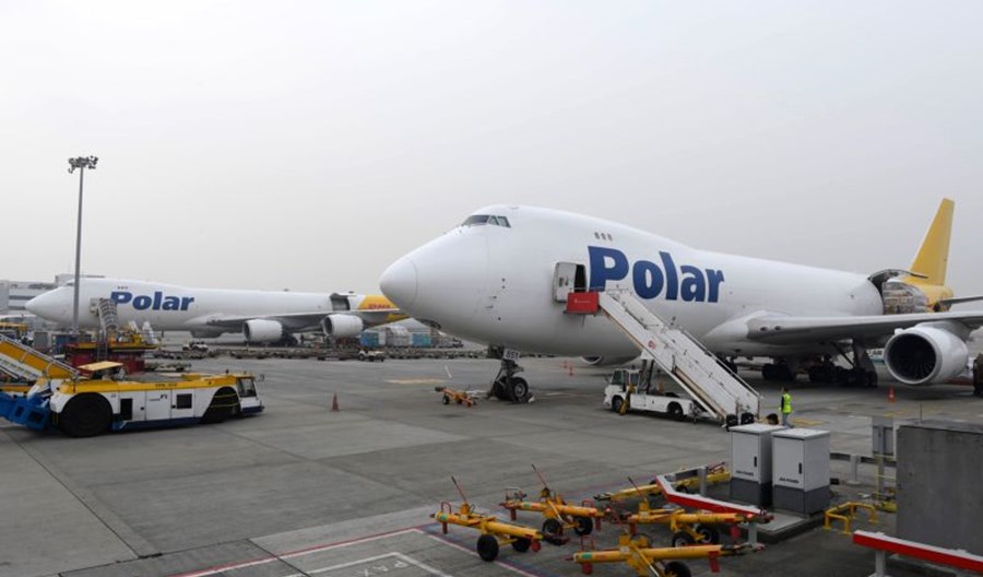 Szanghaj Pudong wstrzymuje loty cargo. Narasta kryzys w globalnych łańcuchach dostaw Szanghaj Pudong wstrzymuje loty cargo. Narasta kryzys w globalnych łańcuchach dostaw