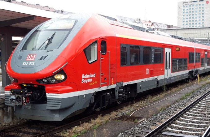 Niemcy: Kolejarze strajkują, linie lotnicze natychmiast korzystają z okazji