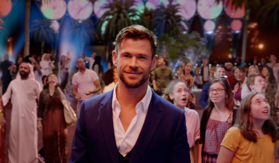 Hemsworth zaprasza na Expo 2020 do Dubaju w efektownej kampanii Emirates Hemsworth zaprasza na Expo 2020 do Dubaju w efektownej kampanii Emirates