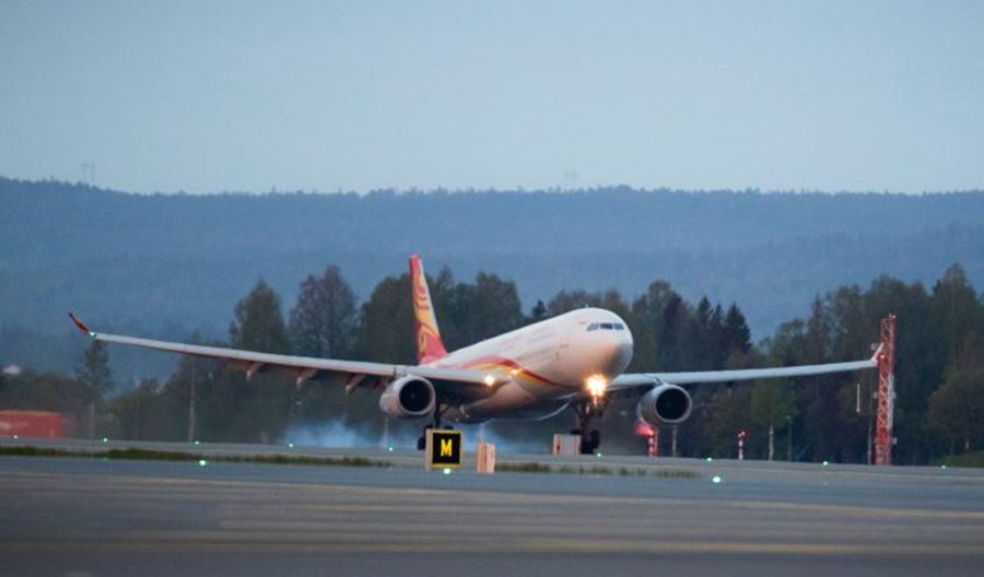 Norwegia: Duży wzrost pasażerów na trasach krajowych. Cargo też w górę Norwegia: Duży wzrost pasażerów na trasach krajowych. Cargo też w górę