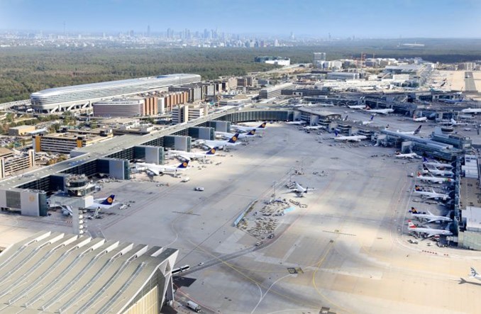Lufthansa poleci co godzinę na dwóch trasach krajowych. Spohr: Podróżujący służbowo wracają