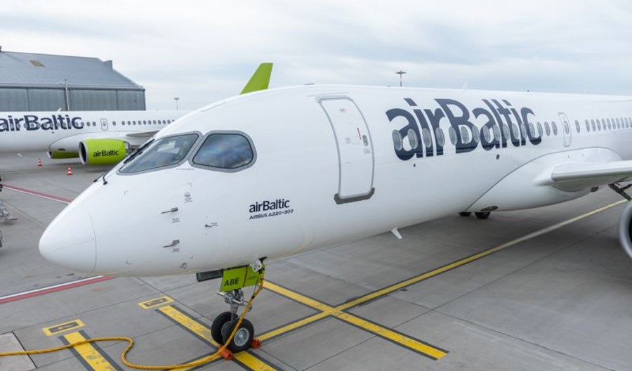 31. airbus A220-300 dla airBaltic już w stolicy Łotwy 31. airbus A220-300 dla airBaltic już w stolicy Łotwy