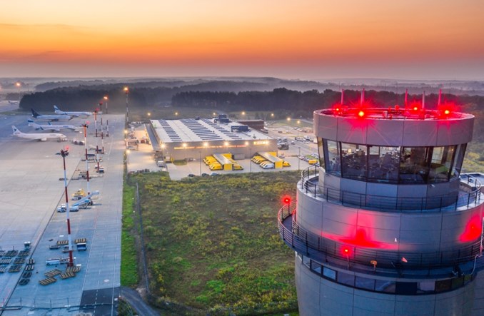 Janiszewski: Inwestycje w PAŻP są de facto inwestycjami w porty regionalne