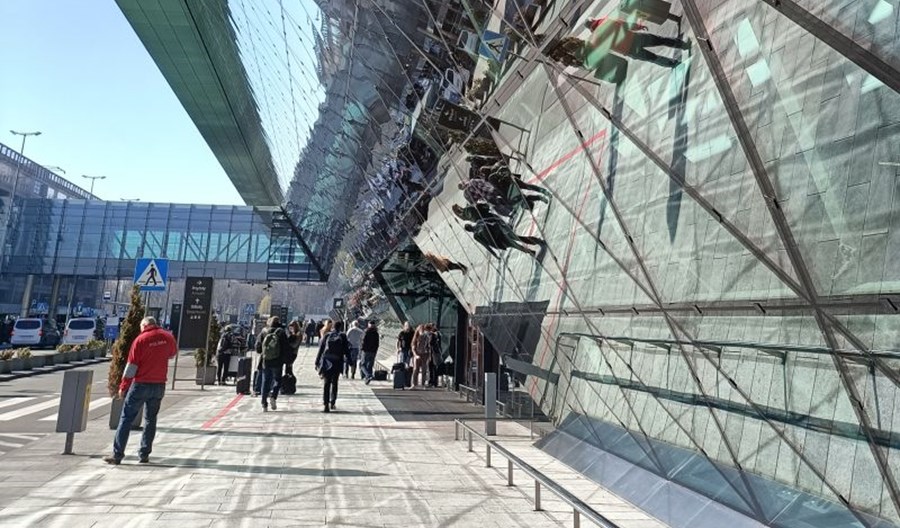Kraków: Październik lepszy od września. Już ponad 2 mln pasażerów w 2021 roku Kraków: Październik lepszy od września. Już ponad 2 mln pasażerów w 2021 roku