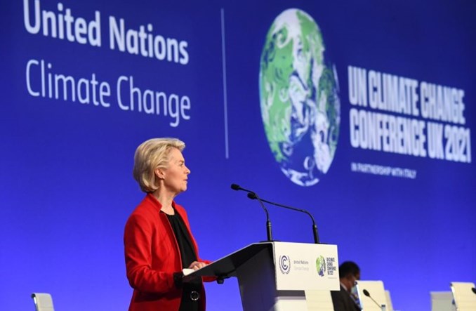 Szefowa KE w ogniu krytyki za 47-kilometrowy lot