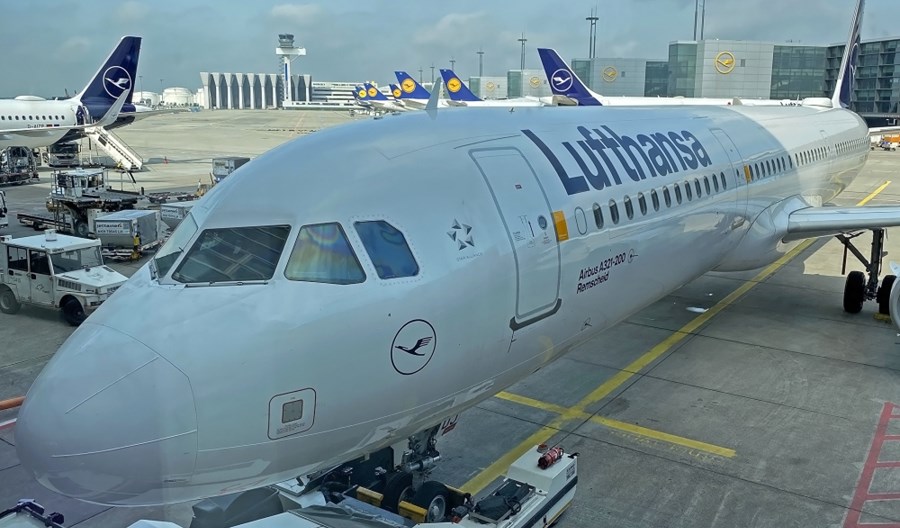 Lufthansa Group spłaca pomoc finansową od niemieckiego rządu Lufthansa Group spłaca pomoc finansową od niemieckiego rządu