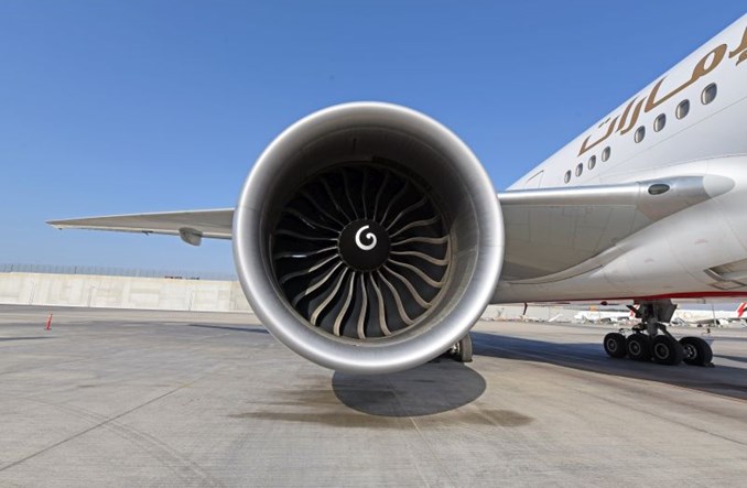 Próbne loty z wykorzystaniem ekologicznego paliwa Emirates i GE Aviation