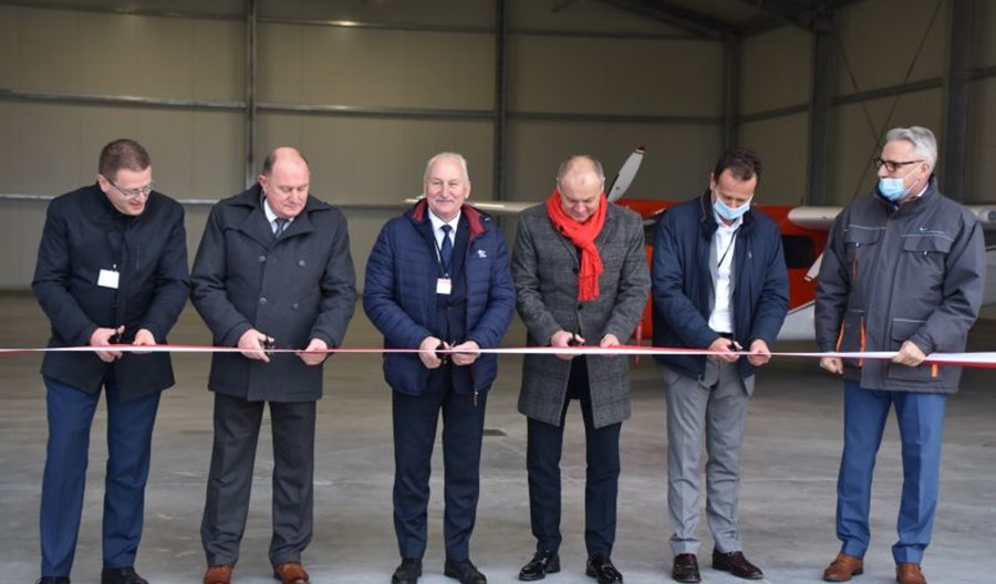 Nowe hangary w porcie Olsztyn-Mazury. Jeden posłuży szkole pilotażu Bartolini Air Nowe hangary w porcie Olsztyn-Mazury. Jeden posłuży szkole pilotażu Bartolini Air