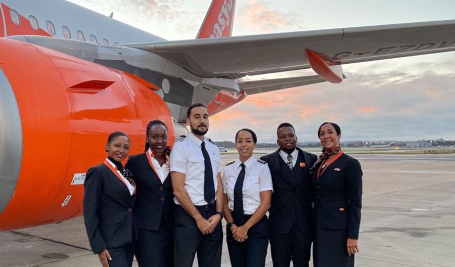 EasyJet zatrudnią do marca 1500 nowych pracowników. "Mamy 11 tys. kandydatów" EasyJet zatrudnią do marca 1500 nowych pracowników. "Mamy 11 tys. kandydatów"