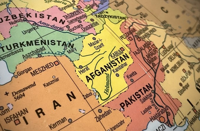 Pakistan ratuje lotnictwo cywilne w Afganistanie  