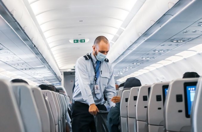 Wariant omikron koronawirusa nie musi nas cofać do początku pandemii