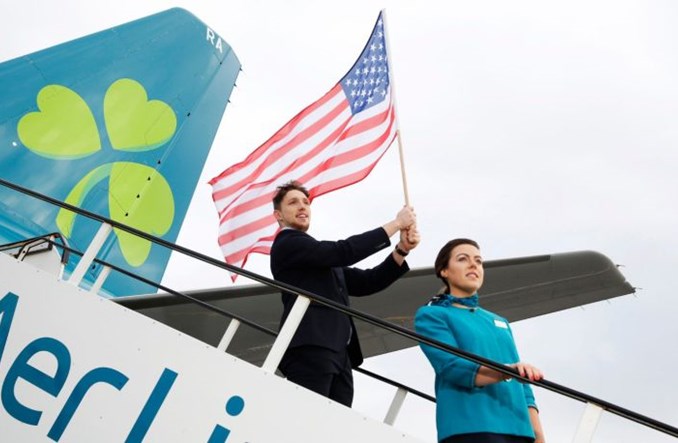 Mniej operacji lotniczych w Europie, duży wzrost ruchu do USA