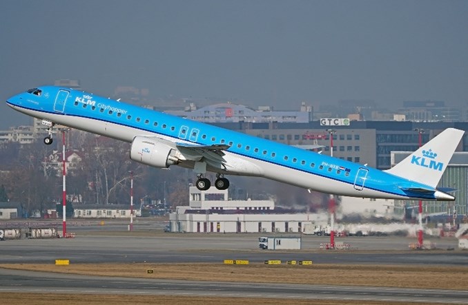 KLM może zmniejszyć siatkę o 30 tras. Powodem rządowa ekologia