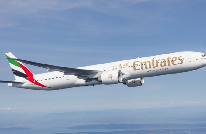 Emirates wznawiają codzienne loty do Tajpej