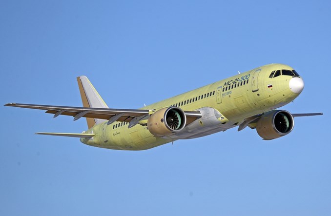 UAC: Pierwszy lot techniczny MC-21 z rosyjskimi skrzydłami kompozytowymi