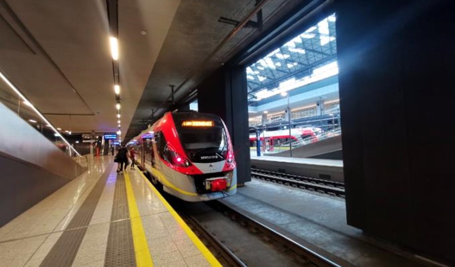 Bliżej do KDP na linii Warszawa Zachodnia – CPK – Łódź Fabryczna Bliżej do KDP na linii Warszawa Zachodnia – CPK – Łódź Fabryczna