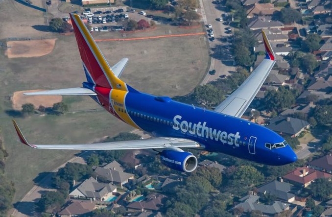 Ponad 4000 lotów odwołanych minionej doby na całym świecie 