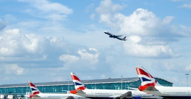 British Airways zawieszają trasy do USA. W Azji zawieszenia i redukcje lotów