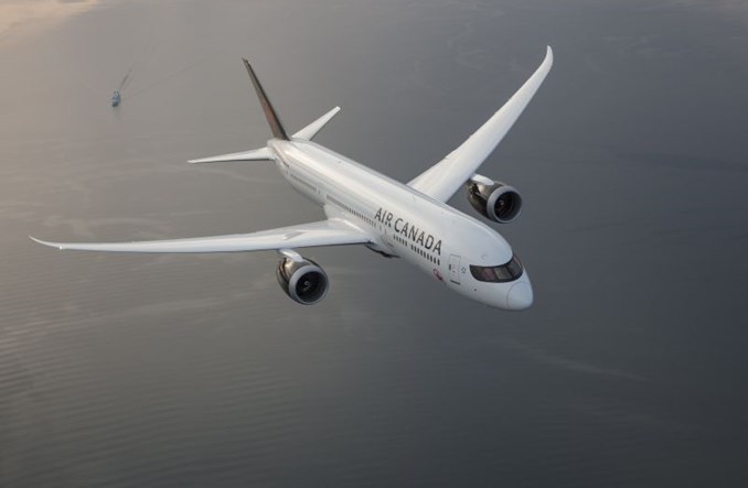  Air Canada zawiesza loty do 15 miejsc na Karaibach. "To nie jest dobry czas na podróże"