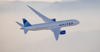 Niższe niż zakładano oferowanie United w 2022 roku. Powrót B777-200