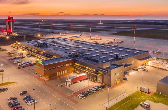 Katowice: Rekordowe przewozy frachtu w 2021 roku. "Prognozujemy dalszy dynamiczny wzrost"