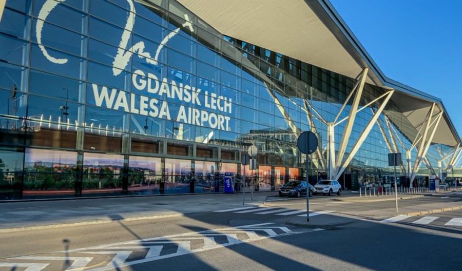 Gdańsk: Ponad 185 tys. pasażerów w styczniu. Nowy pirs już otwarty