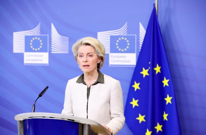 Unia oficjalnie zamyka niebo dla Rosji. Także dla oligarchów