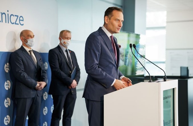 Pilotażowa oferta LOT: W wakacje wybieram Polskę