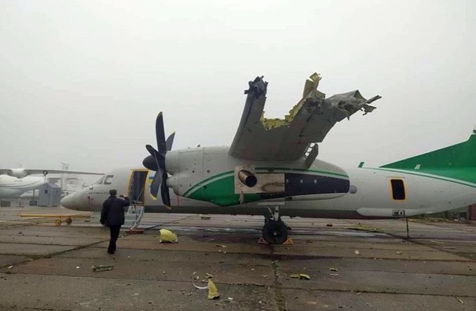 Antonow ujawnił listę zniszczeń. Hangary, baza, wieża kontrolna i samoloty