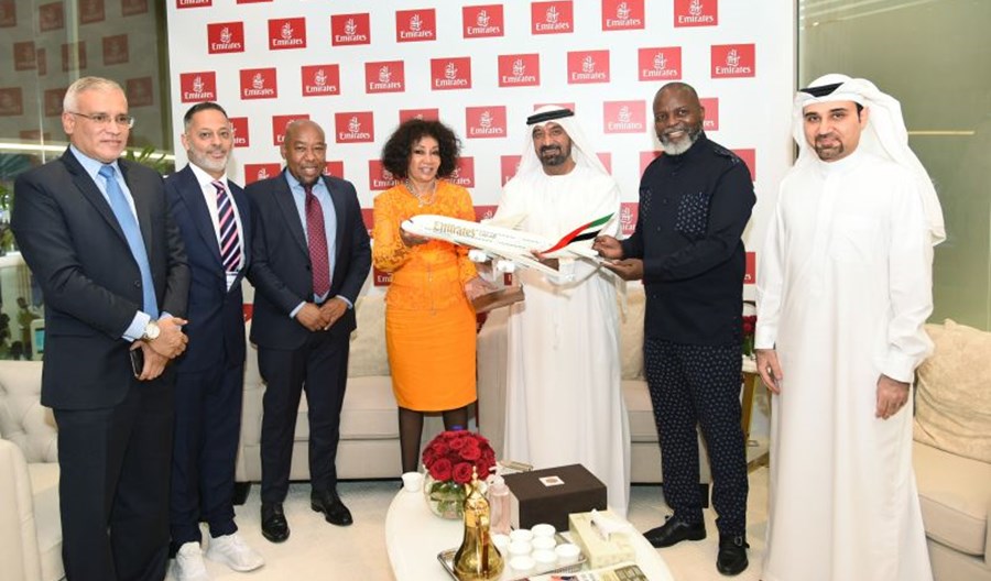 Emirates podpisały list intencyjny z Izbą Turystyki RPA Emirates podpisały list intencyjny z Izbą Turystyki RPA