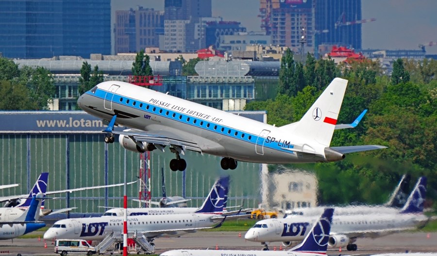 LOT. Jaka flota na najbliższe lata? Airbusy zastąpią embraery? LOT. Jaka flota na najbliższe lata? Airbusy zastąpią embraery?