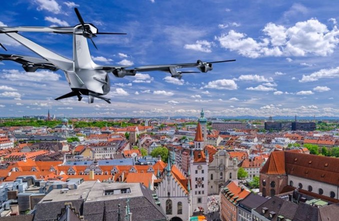 Uczelnia Łazarskiego zaprasza na konferencję o przyszłości lotnictwa