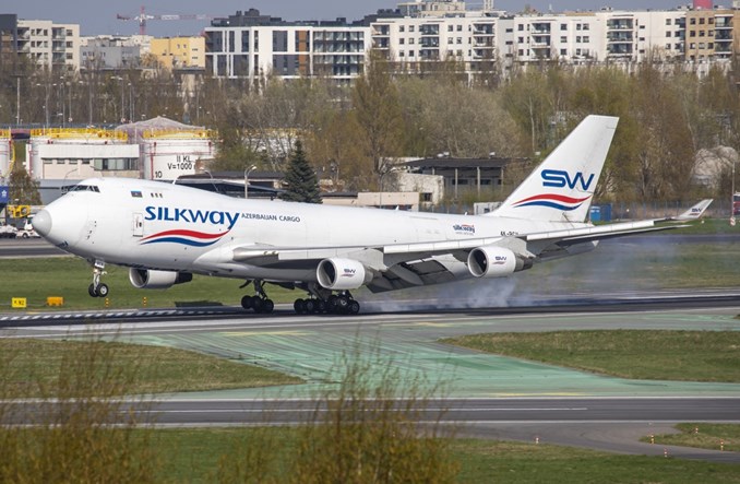 Rząd przyjął ustawę w sprawie transportu materiałów niebezpiecznych drogą powietrzną
