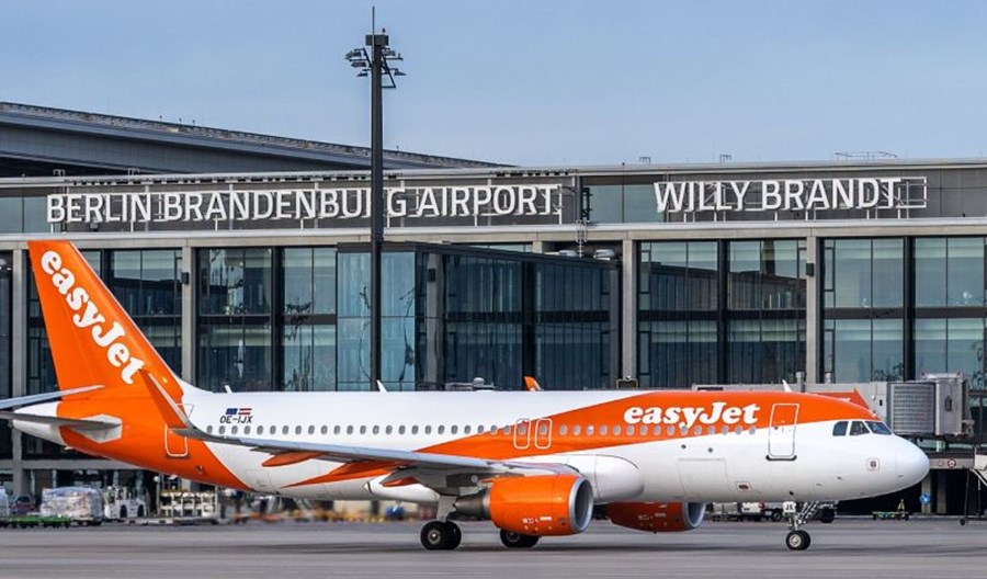 Berlin: Mniej samolotów w bazie easyJet i niepewny los 250 zatrudnionych Berlin: Mniej samolotów w bazie easyJet i niepewny los 250 zatrudnionych