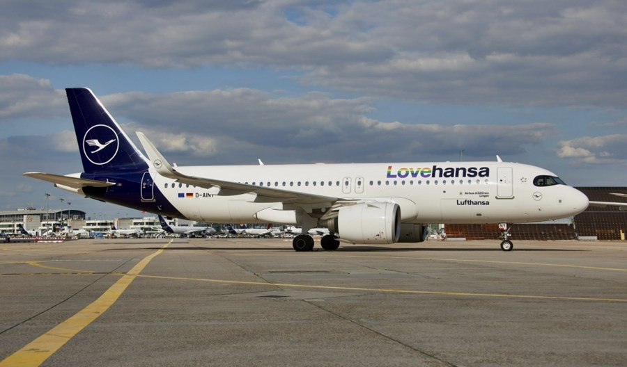Lufthansa staje się LOVEhansa Lufthansa staje się LOVEhansa