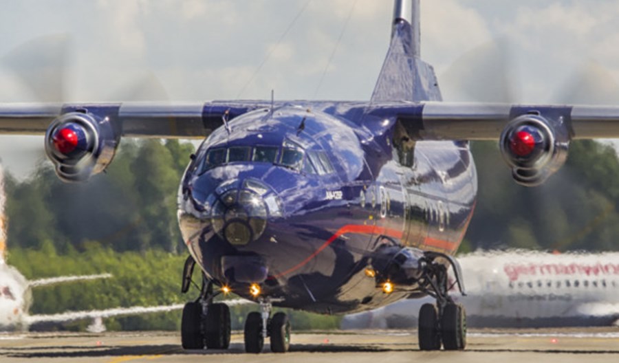 Ukraiński An-12 przewożący amunicję rozbił się w Grecji Ukraiński An-12 przewożący amunicję rozbił się w Grecji
