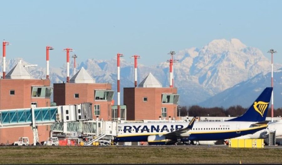 Ryanair stawia mocniej na Wenecję. Czwarty samolot i 20 nowych tras Ryanair stawia mocniej na Wenecję. Czwarty samolot i 20 nowych tras