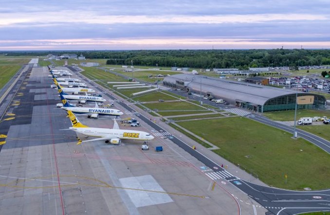 Modlin: Lipiec najlepszym miesiącem w historii lotniska