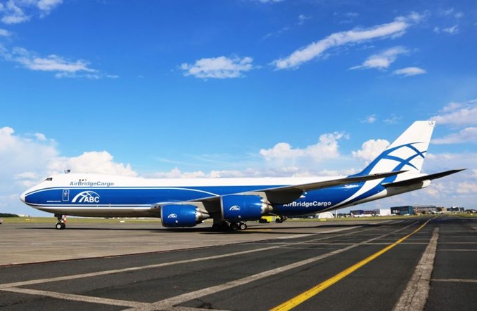 Wołga-Dniepr zwolniła 200 pilotów latających boeingami