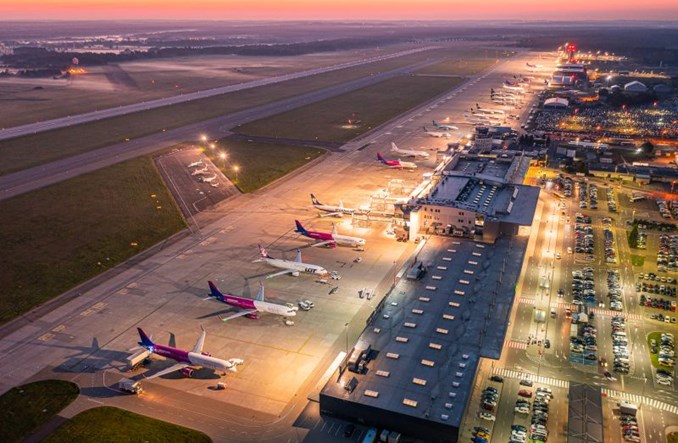 Katowice: Prawie 660 tys. pasażerów w lipcu. Więcej niż w 2019 roku