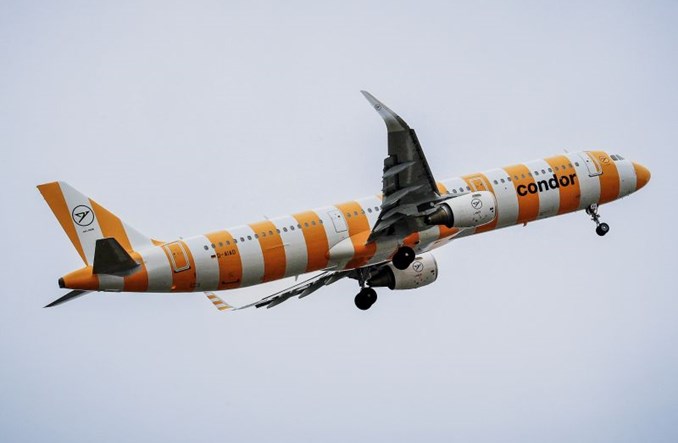 Niemcy każą Lufthansie współpracować z Condorem