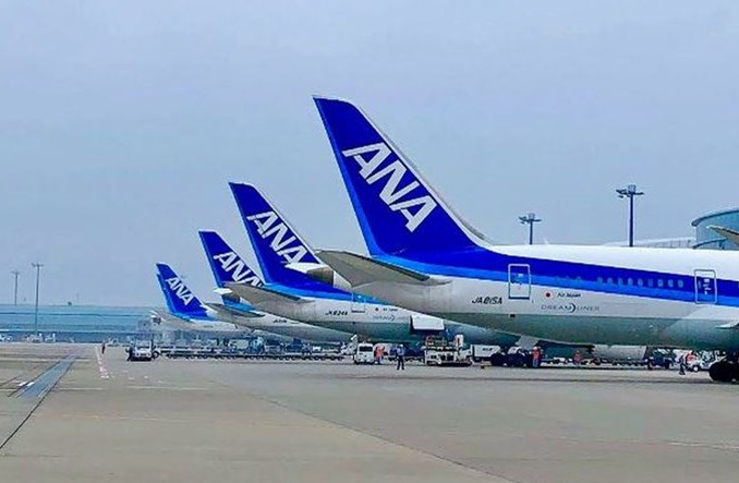 Tajfun powodem odwołania wielu lotów w Japonii i Korei Płd.