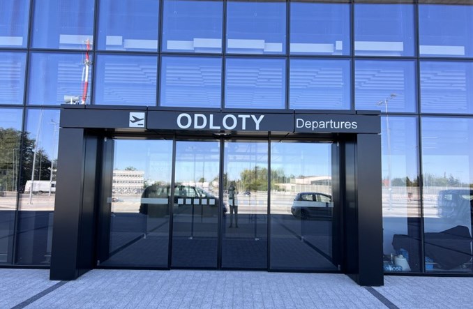 LOT. Pierwsze loty z Radomia 28 kwietnia. Znamy rozkład