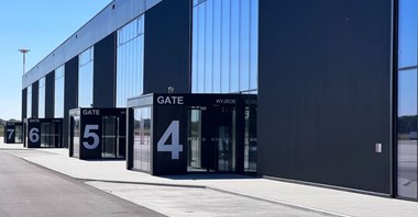 Radom: Ratusz odpiera ataki radnego po interpelacji o rozwoju lotniska