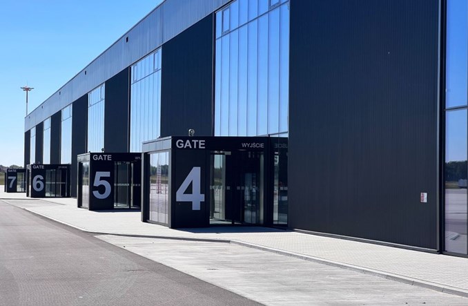 Radom tańszy od Modlina i nawet Babic