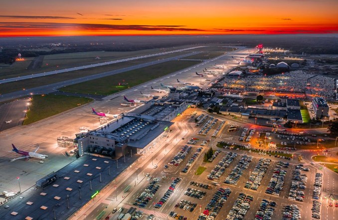 Katowice: Ponad 656 tys. pasażerów w sierpniu. 99,4 proc. poziomu z 2019