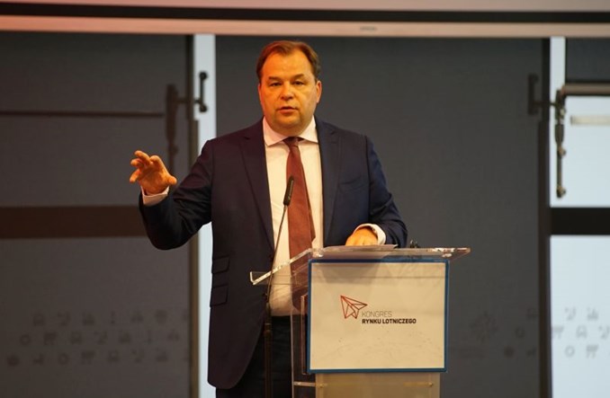 Mikosz: Lotnictwo wraca na ścieżkę rozwoju