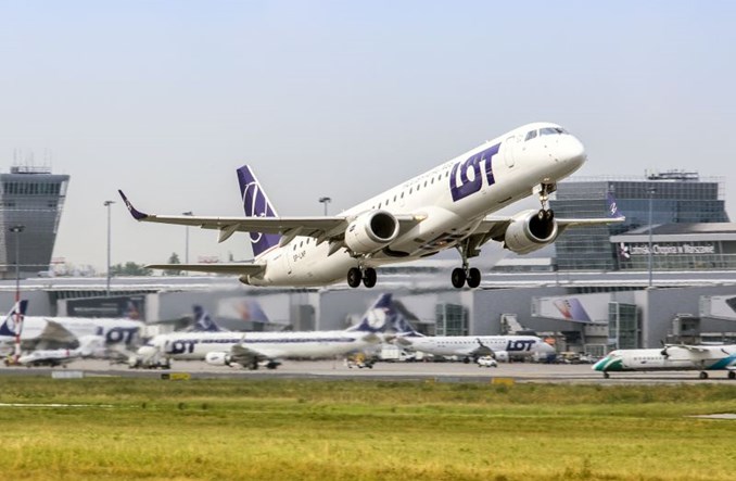 Lotnisko Chopina: Prawie 1,6 mln pasażerów we wrześniu i niemal 10,7 mln w 2022 roku