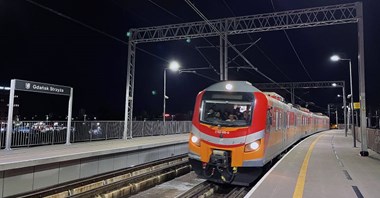 Historyczny przejazd. EN57 po raz pierwszy na linii PKM