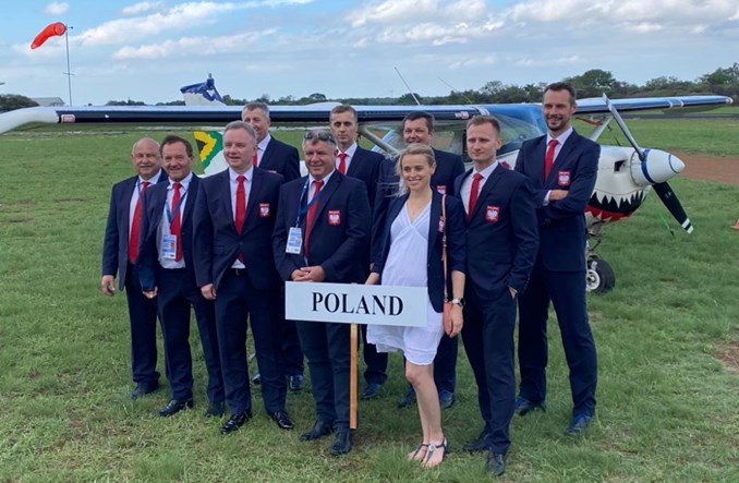 RPA: Polacy Mistrzami Świata w Lataniu Rajdowym indywidualnie i drużynowo! 